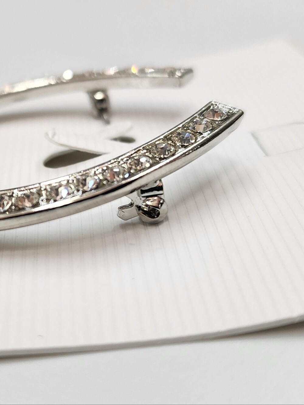 Vintage Rhinestone Silver Tone Horseshoe Brooch New On Card 2" Inches - Picture 3 of 6